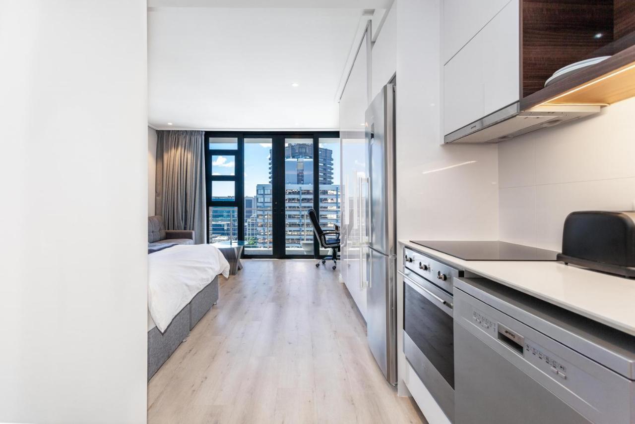 Luxurious 16 On Bree Studio Apartment - Harbour Views Ciudad del Cabo Exterior foto