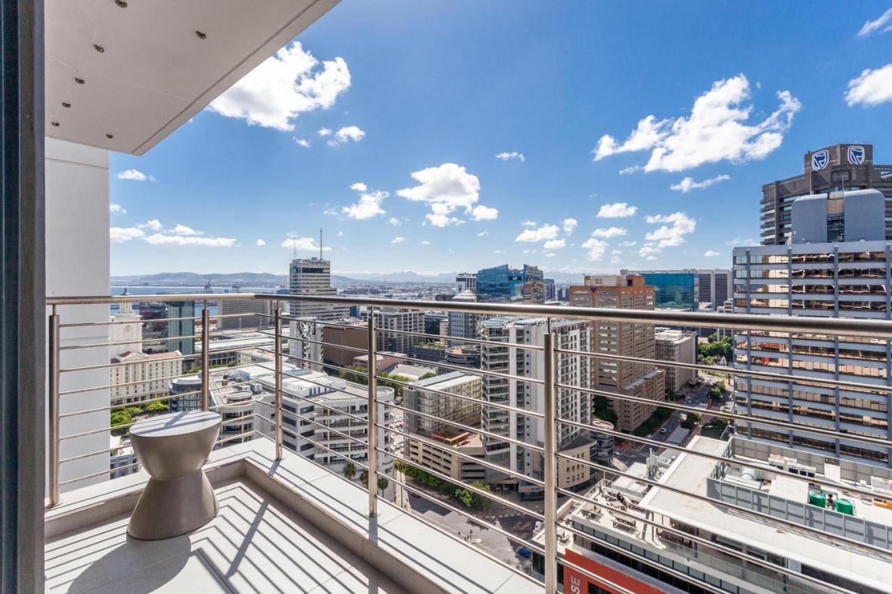 Luxurious 16 On Bree Studio Apartment - Harbour Views Ciudad del Cabo Exterior foto