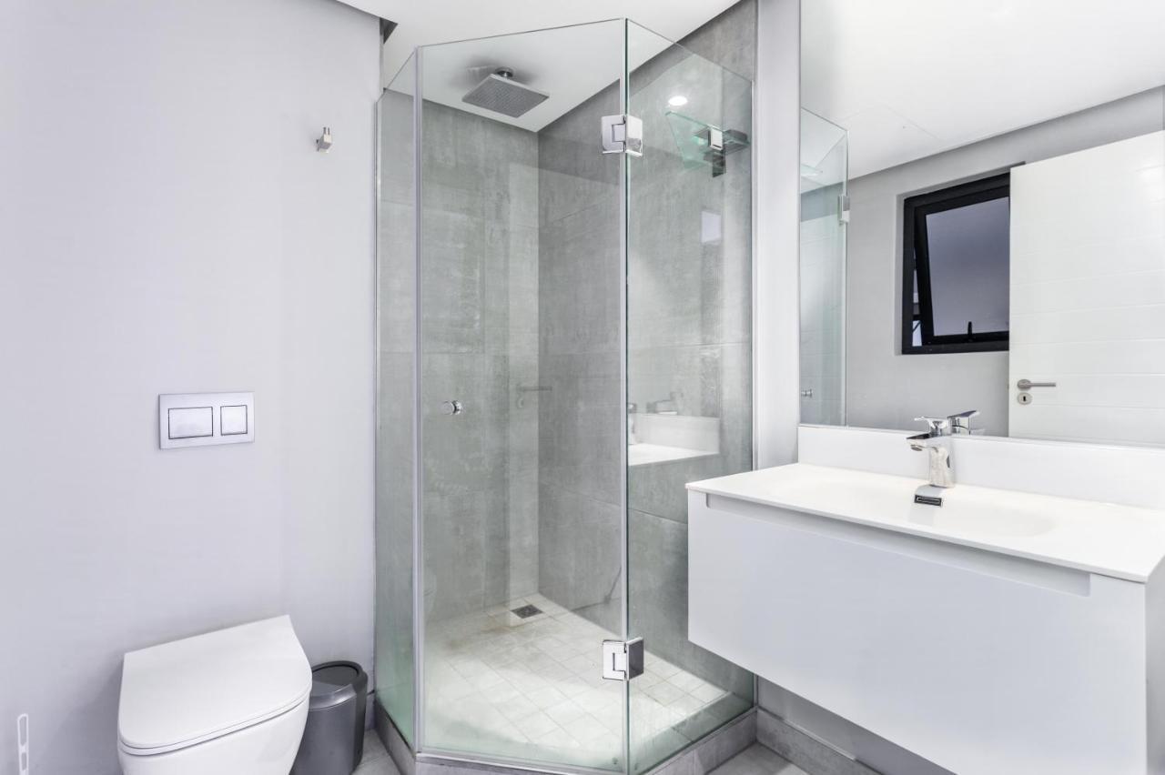 Luxurious 16 On Bree Studio Apartment - Harbour Views Ciudad del Cabo Exterior foto